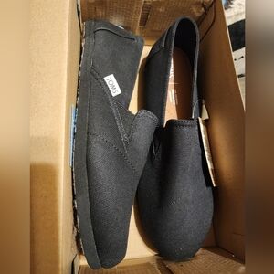 TOMS